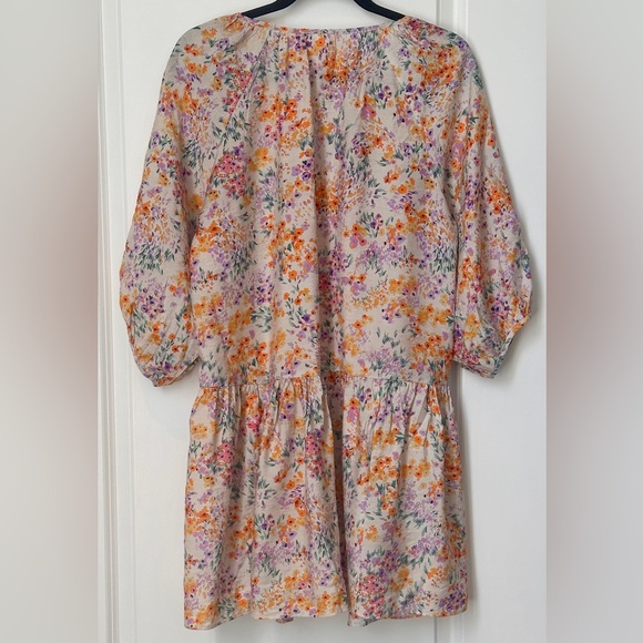 H&M Flowy Floral 3/4 Length Sleeve Dress - Picture 3 of 3